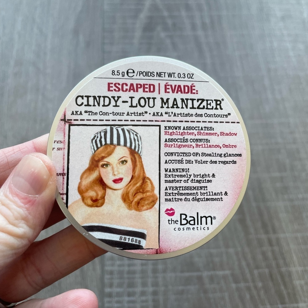 TheBalm Cindy-Lou Manizer Highlighter & Shadow - Picture 2 of 4